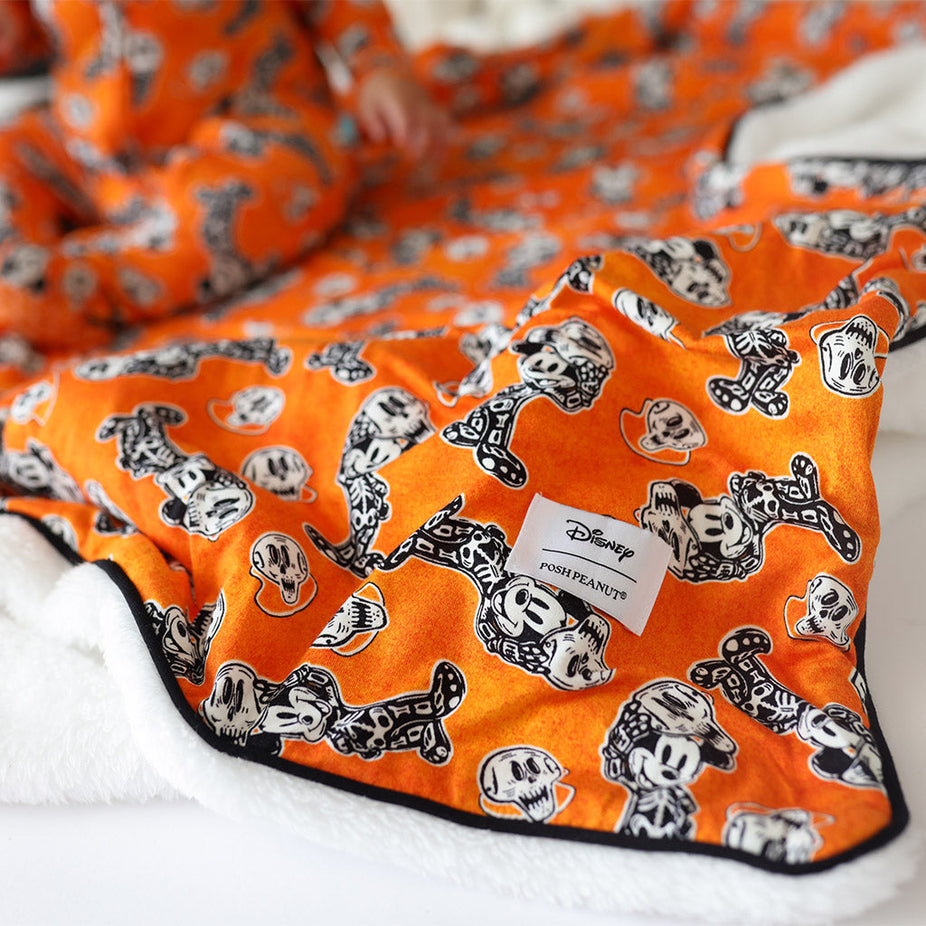 Disney Mickey Mouse Halloween Luxe Plush Patoo™