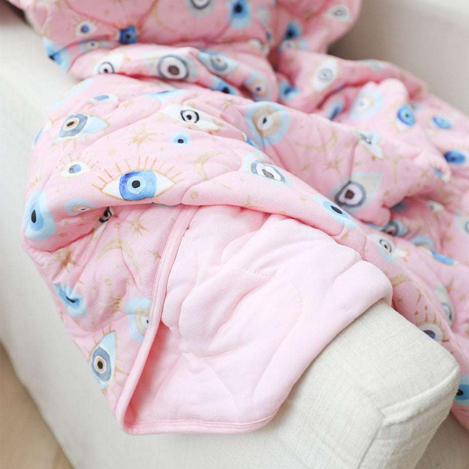 Posh Fiona & Starry Pink Reversible Quilted Patoo® Blanket