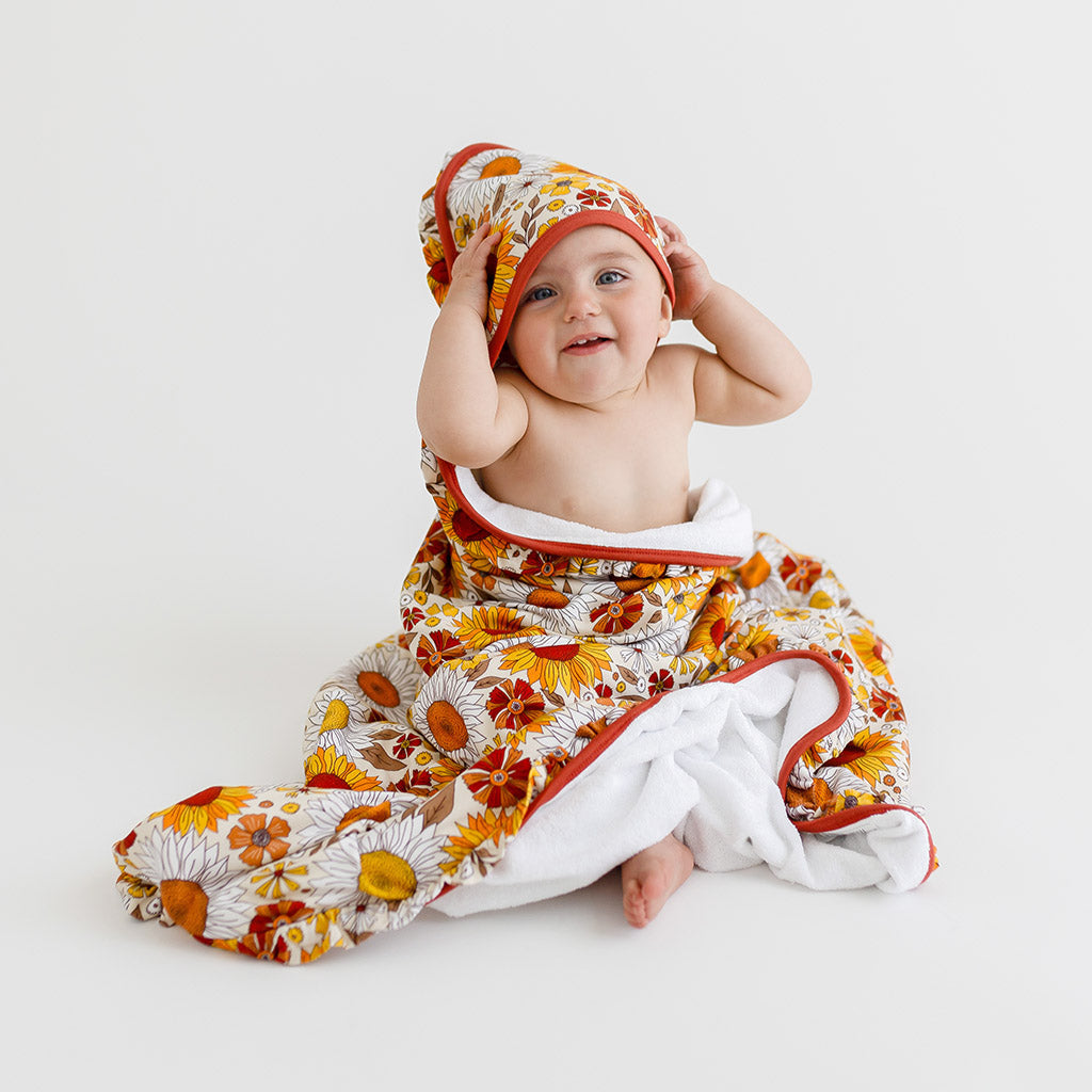Goldie Ruffled Hooded Towel