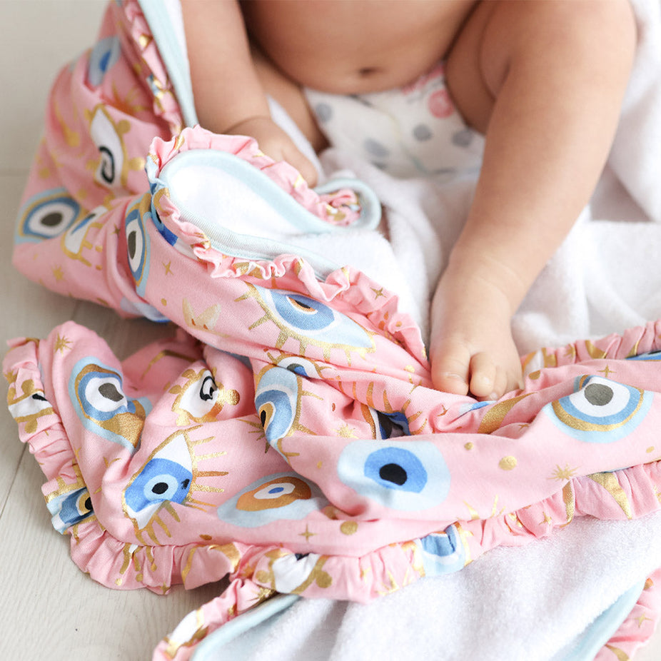 Posh Fiona Ruffled Hooded Towel