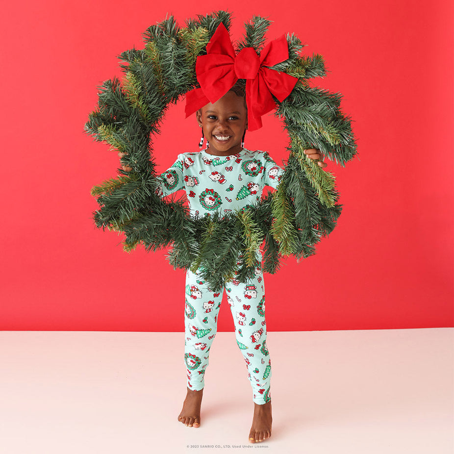 Hello Kitty® Wreath Classic Pajama Set