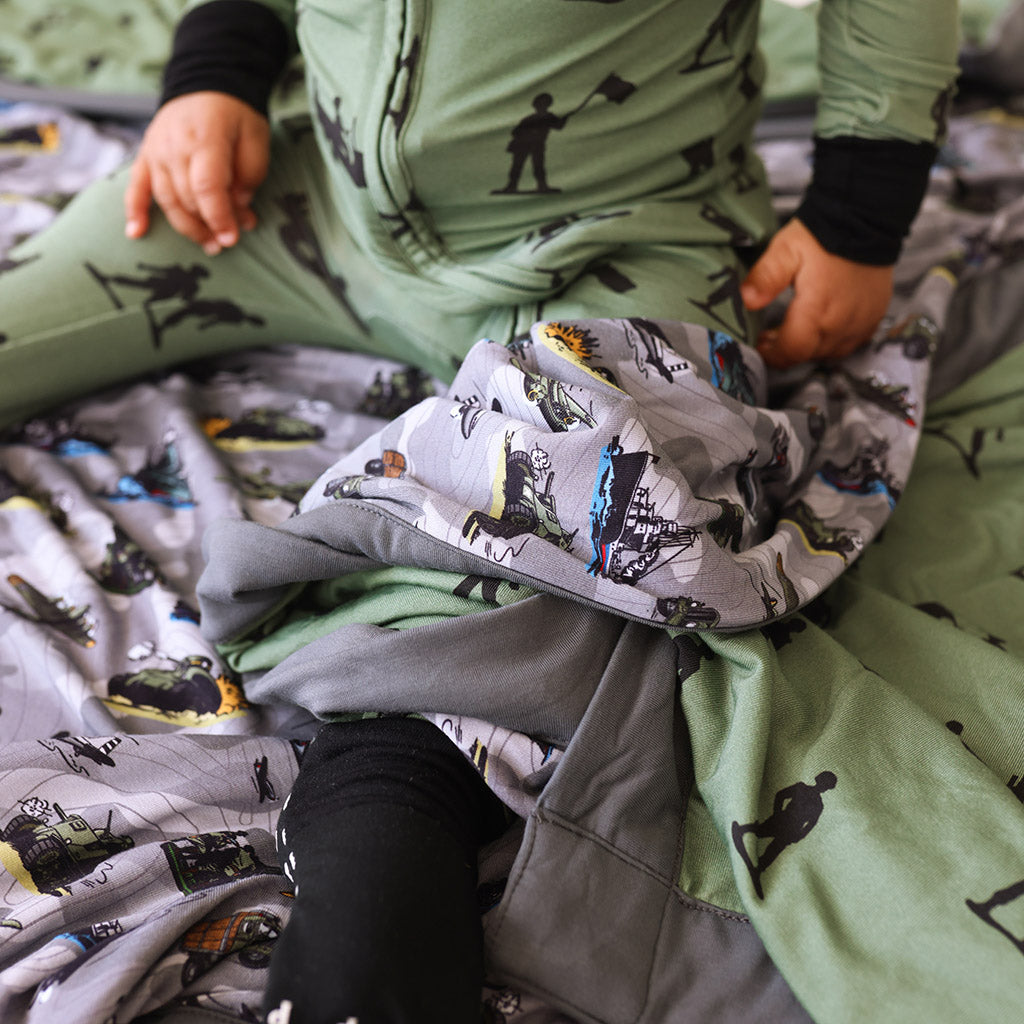 Thompson & Williams Luxe Patoo® Blanket