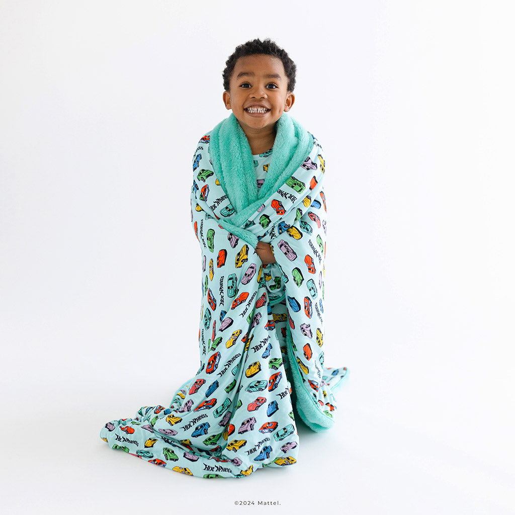 Retro Hot Wheels™ Luxe Plush Patoo® Blanket