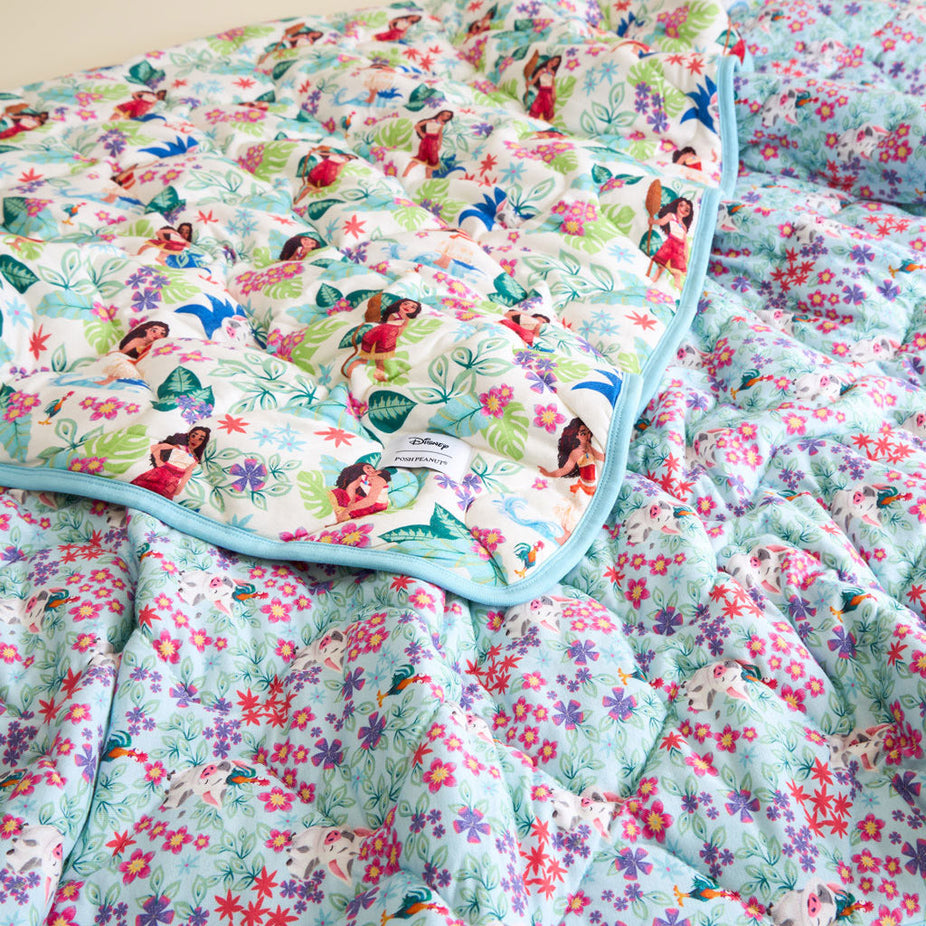 Disney Moana Floral & Pua and Heihei Reversible Quilted Patoo® Blanket