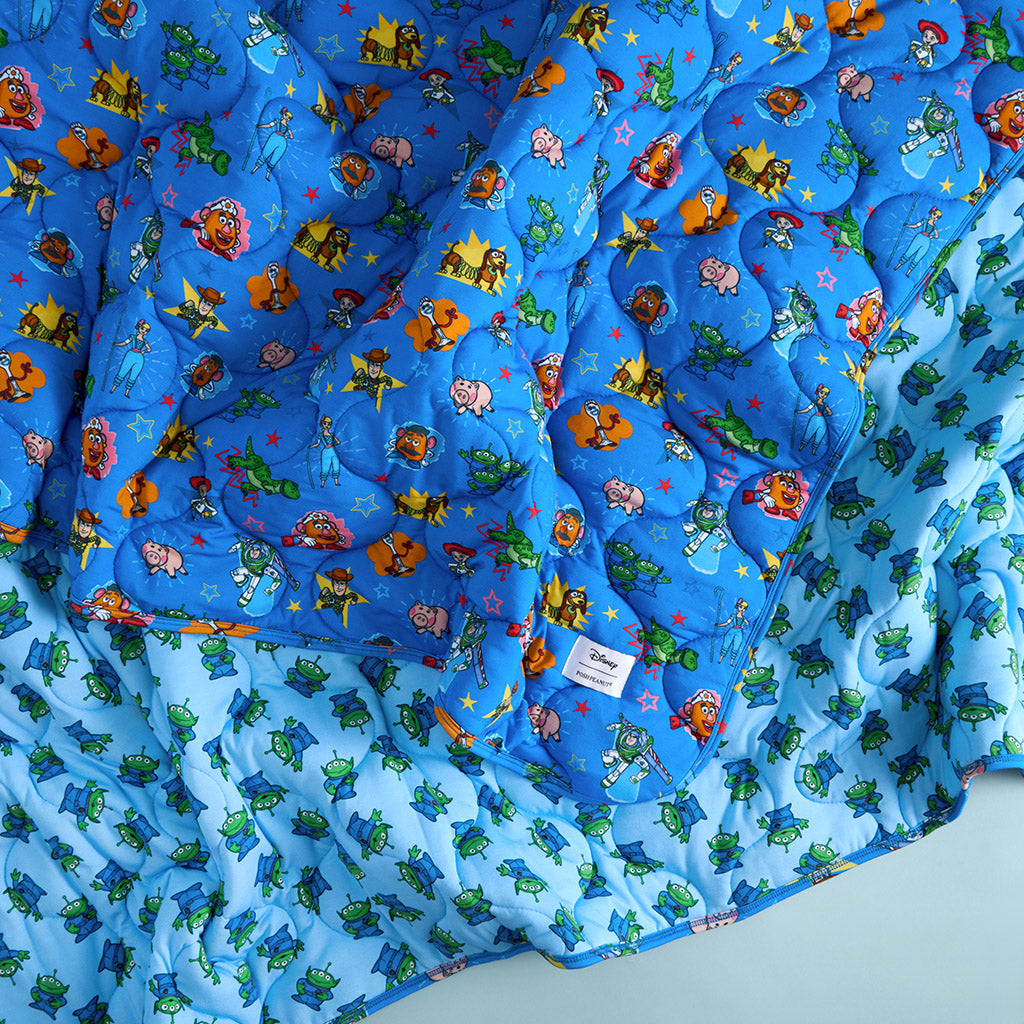 Disney Toy Story & Toy Story Aliens Reversible Quilted Patoo® Blanket
