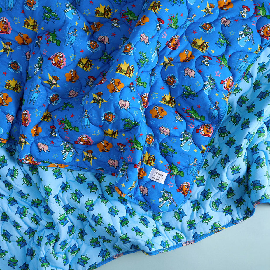 Disney Toy Story & Toy Story Aliens Reversible Quilted Patoo® Blanket