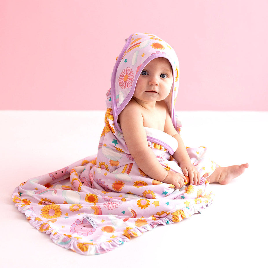 Raya Ruffled Hooded Towel
