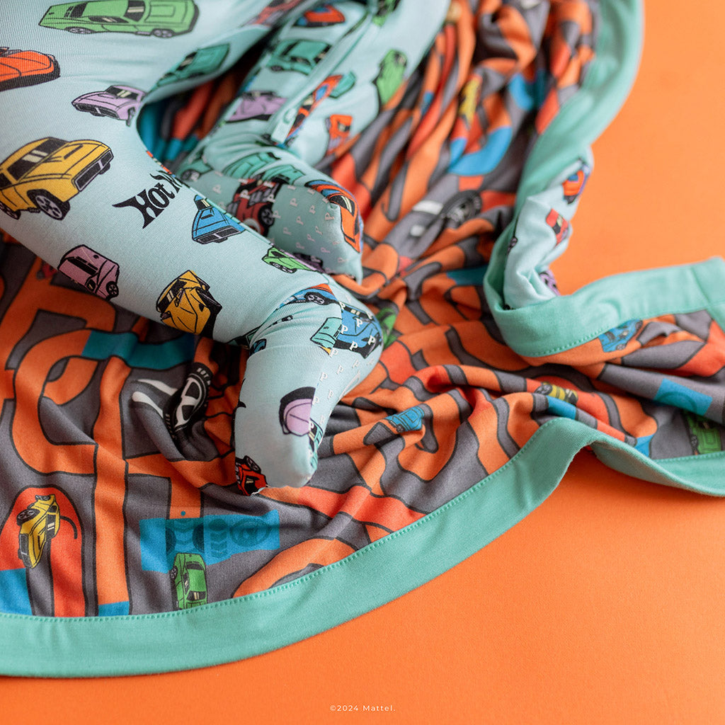 Retro Hot Wheels™ & Hot Wheels™ Retro Tracks Luxette Patoo® Blanket