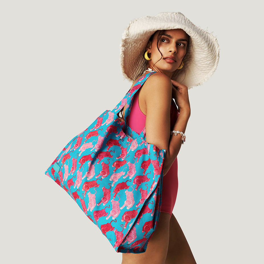 Le Tigre Tote Bag