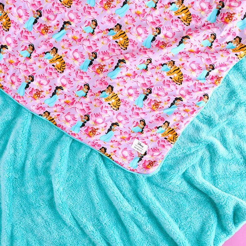 Disney Princess Jasmine Luxe Plush Patoo® Blanket