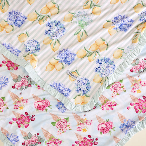 Nicola & Isolde Ruffled Luxette Patoo® Blanket