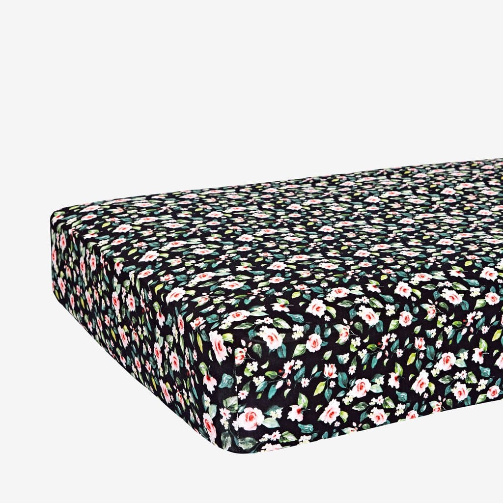 Lina Floral Crib Sheet