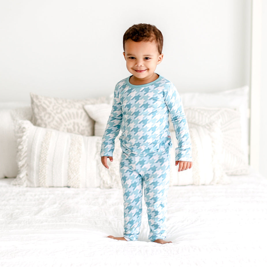 Posh-Peanut-Viscose-Bamboo-Stay-dry-fabric-reliably-chic-and-perfectly-practical-uniquely-designed-of-a-kind loungewear in teal houndstooth