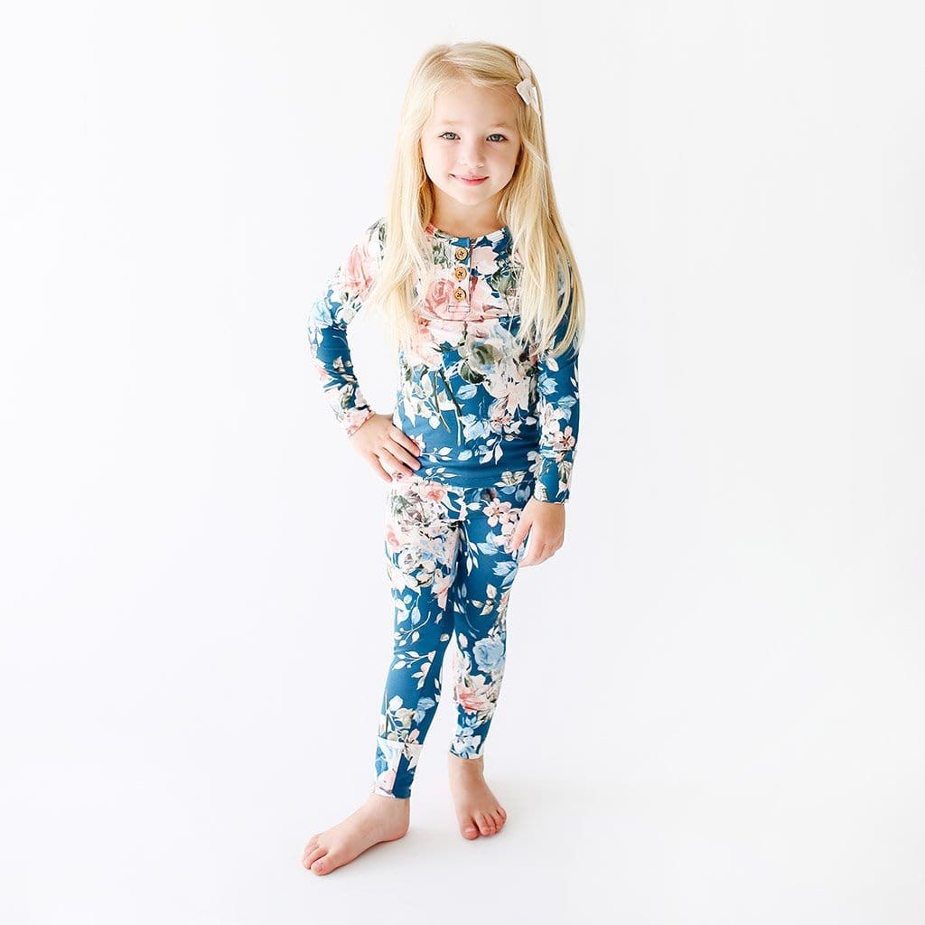 Blue Rose Long Sleeve Pajamas