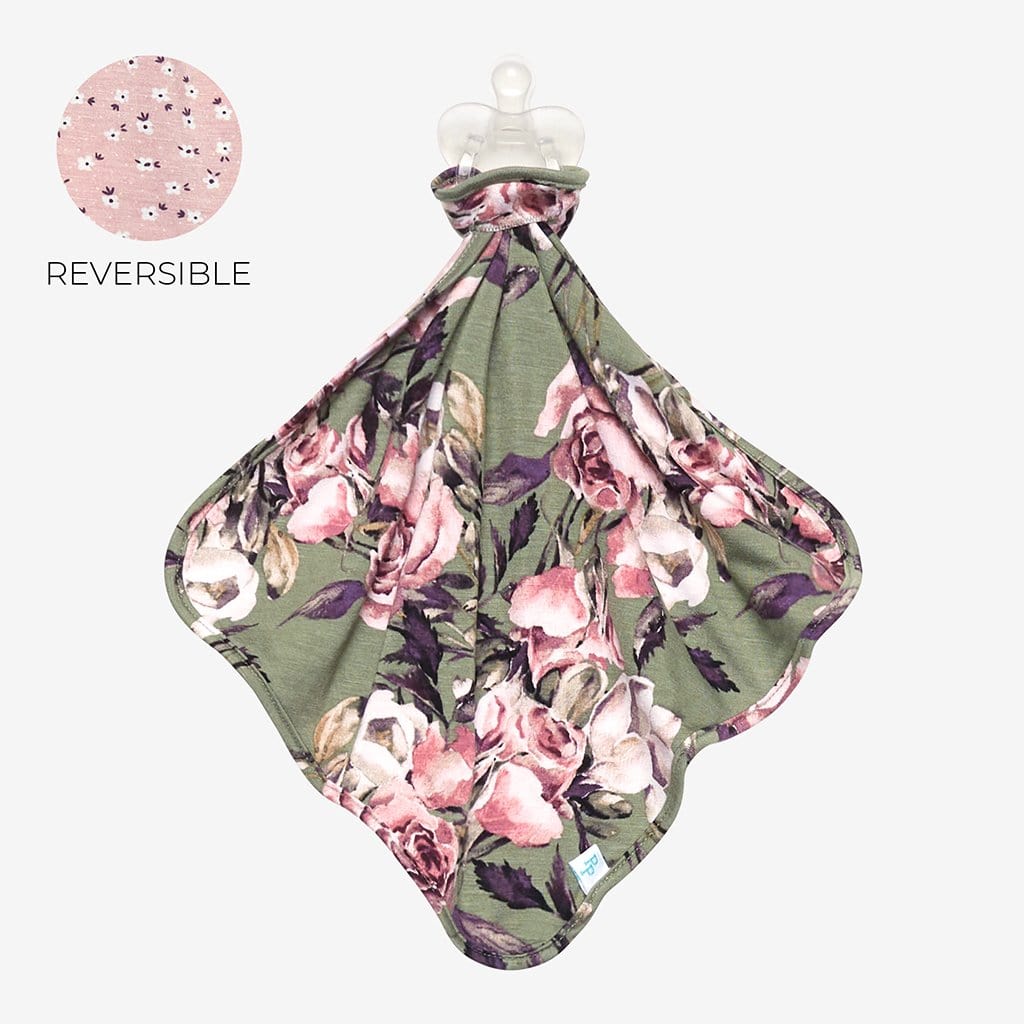 Seraphine & Maevis lovey