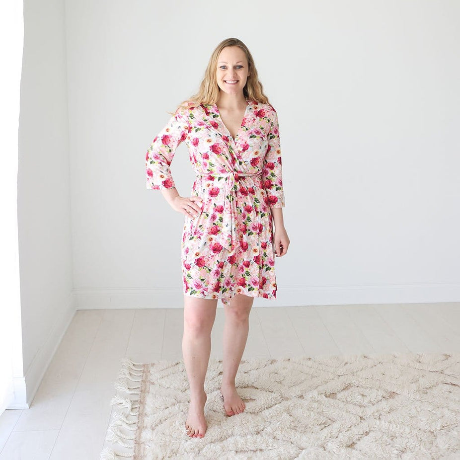 Mommy wearing floral printed Marlene Robe