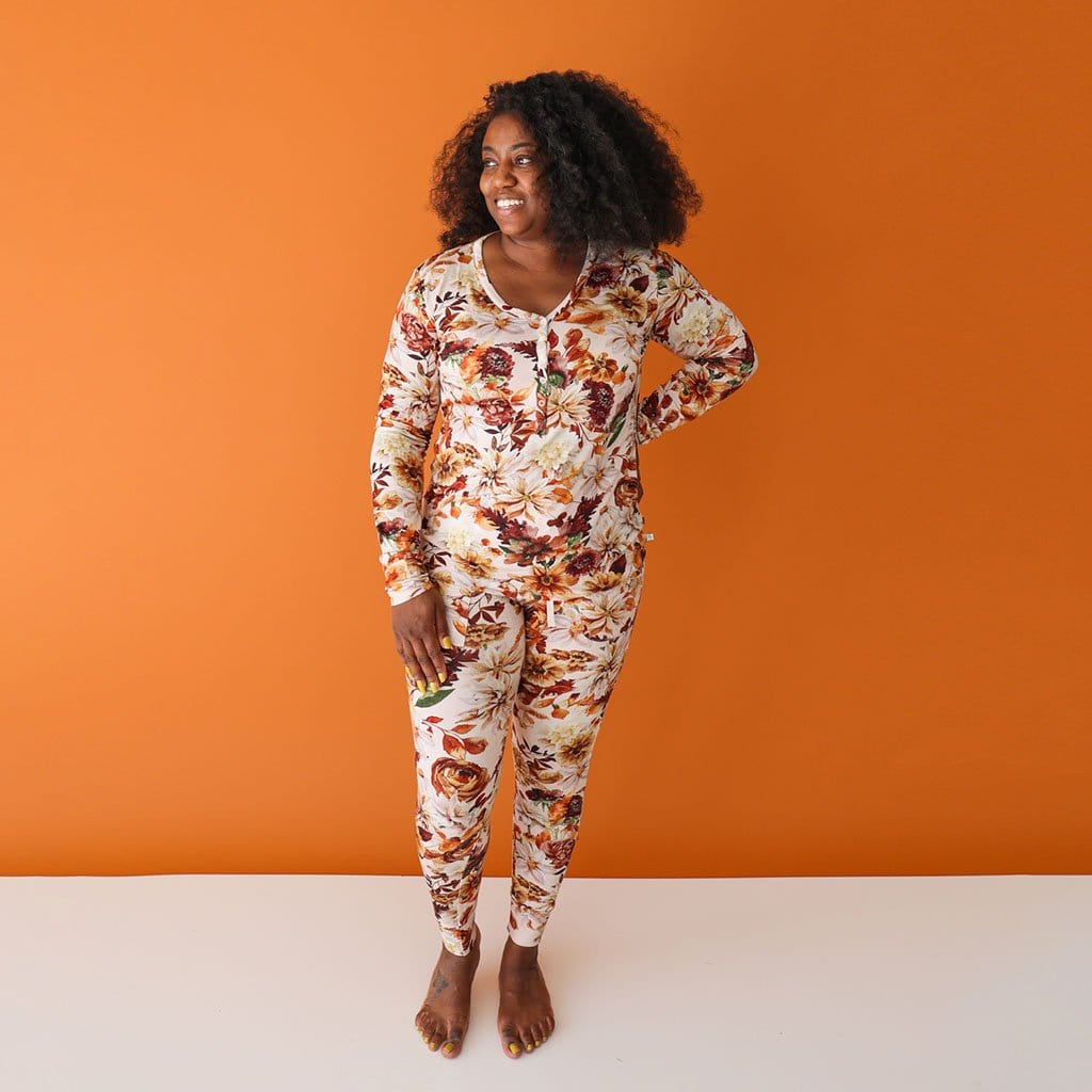 Women in Floral Women's Pajamas Julieta