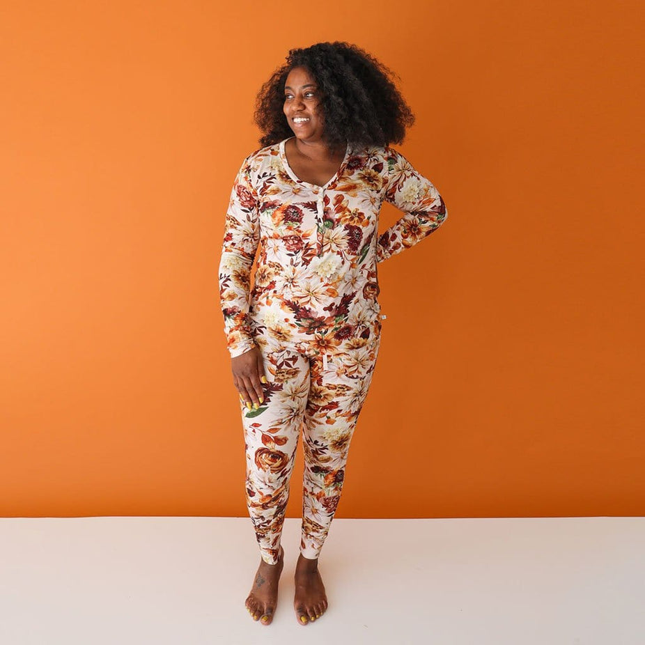 Women in Floral Women's Pajamas Julieta