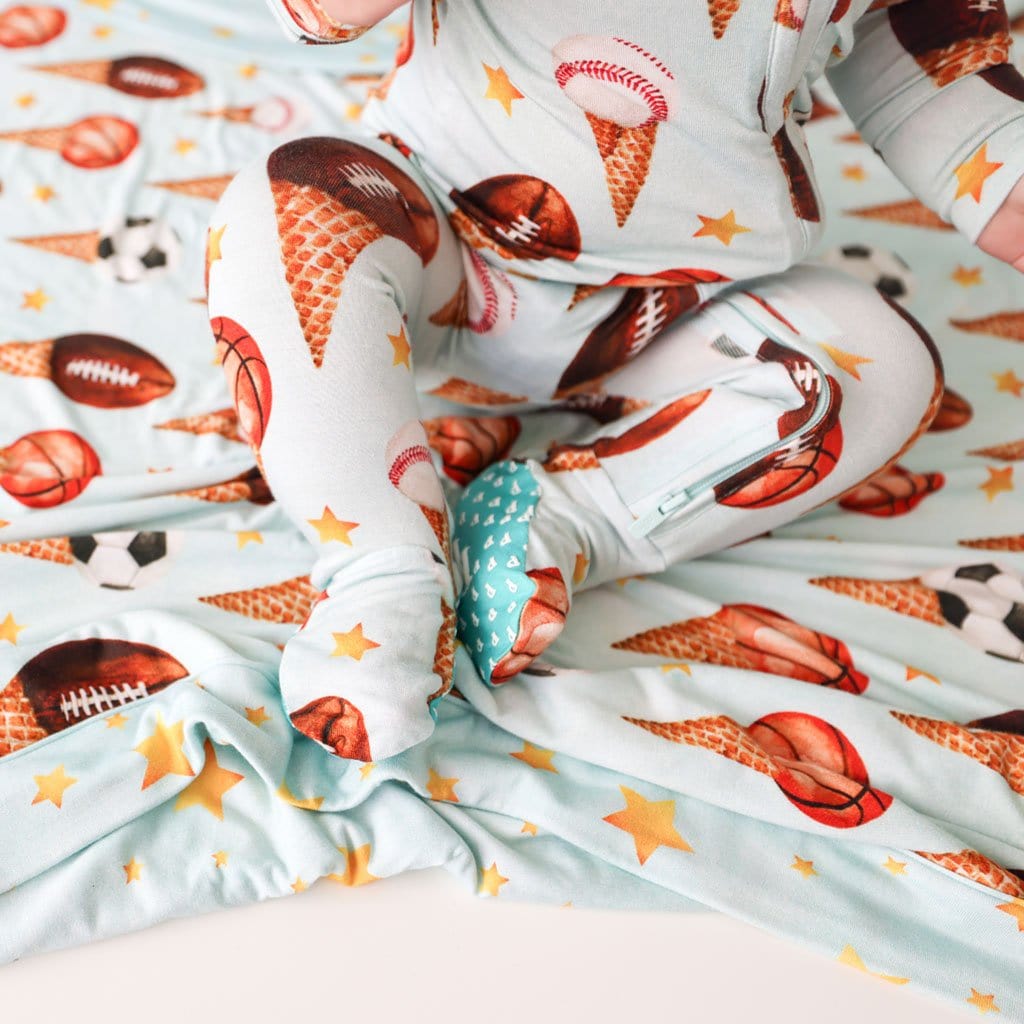 Scoops & Major Luxe Patoo™ in Basketball & Football print