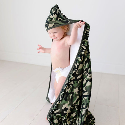 Cadet Ruffled Hooded Towel