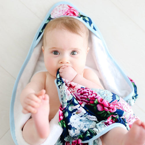 Hayley Ruffled Hooded Towel