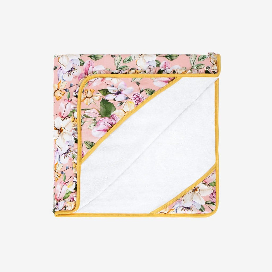 Margot Ruffled Hooded Towel in Flower print