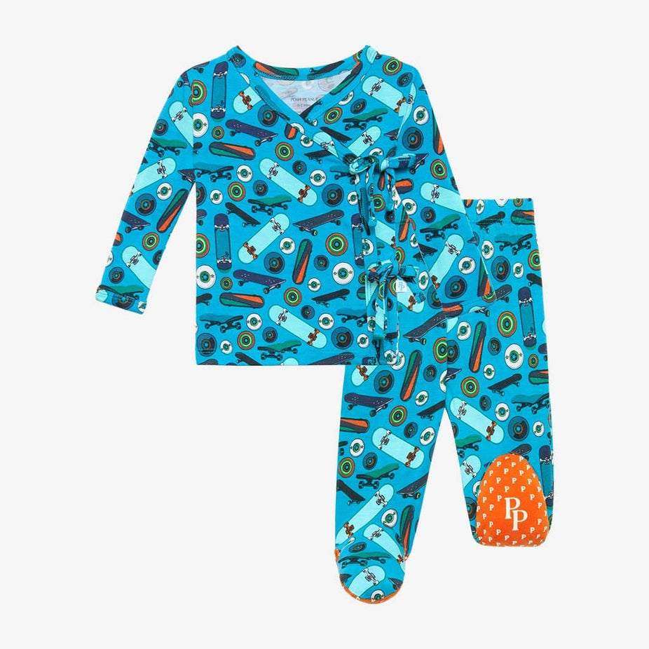 Cole Tie-Front Kimono Set in skateboard print