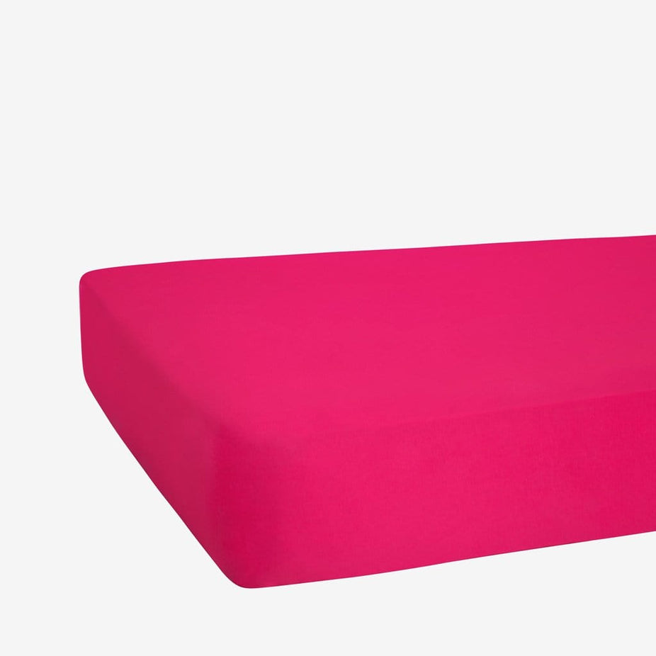 Summer Fuchsia Crib Sheet in detail