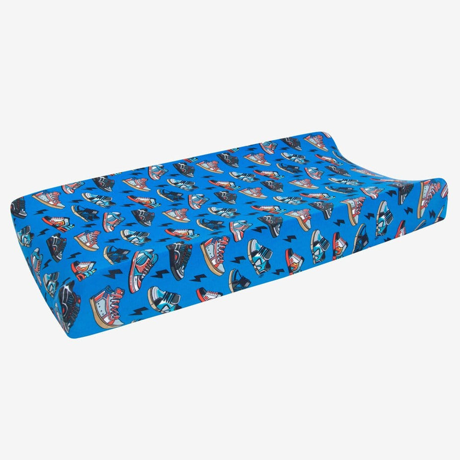 Bolt Pad Cover in shoe prints