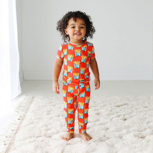 Baby on Fry Short Sleeve Pajamas