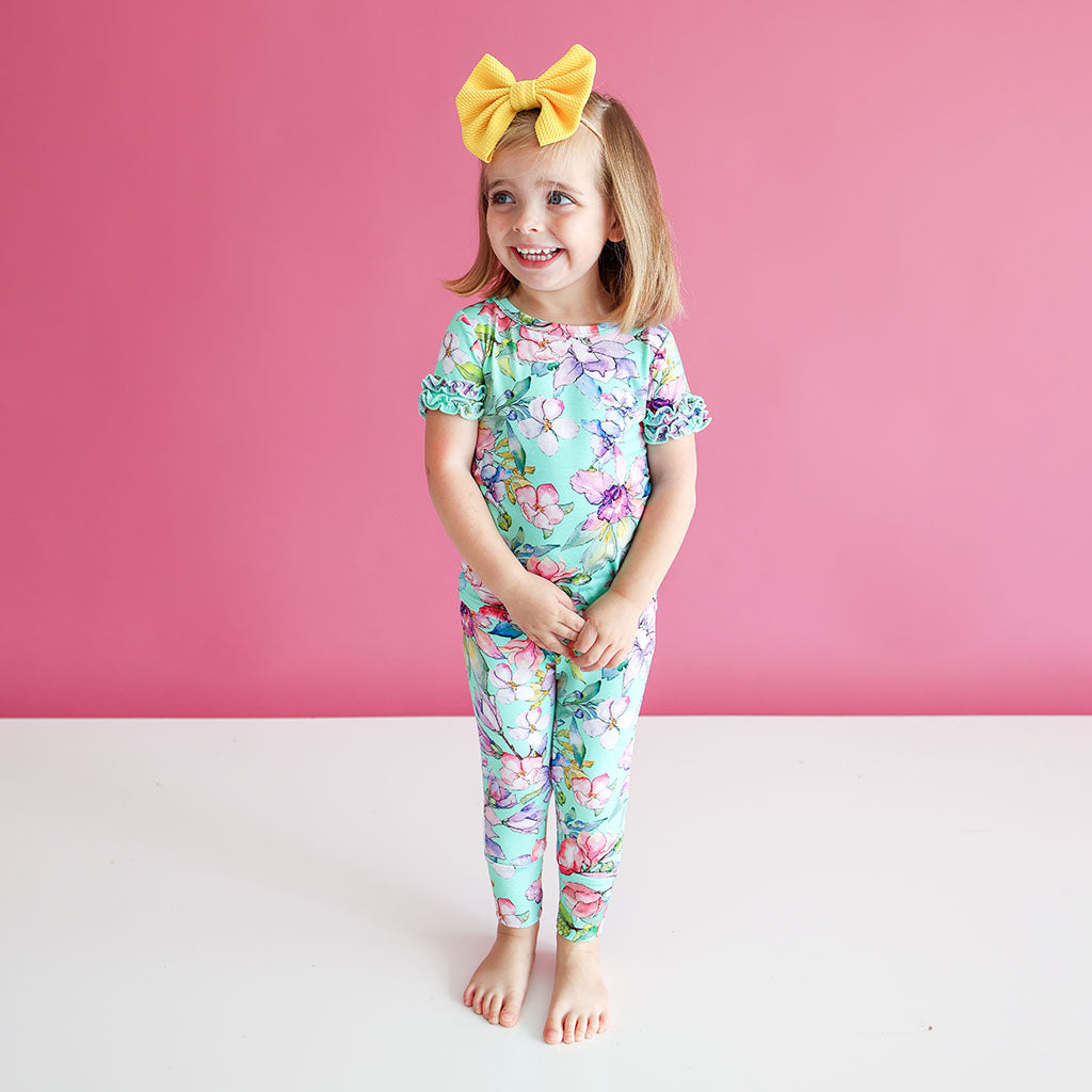 Diedre Ruffled Short Sleeve Pajamas