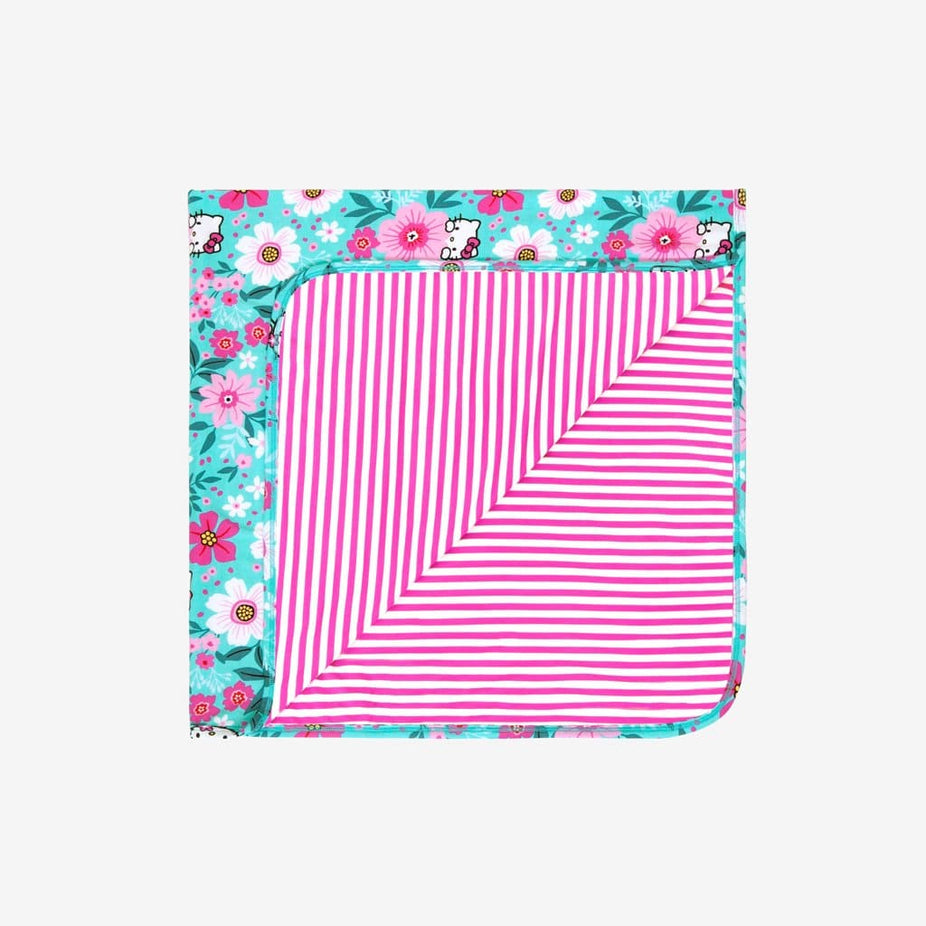 Hello Kitty® Floral & Hello Kitty® Stripe Patoo™ folded