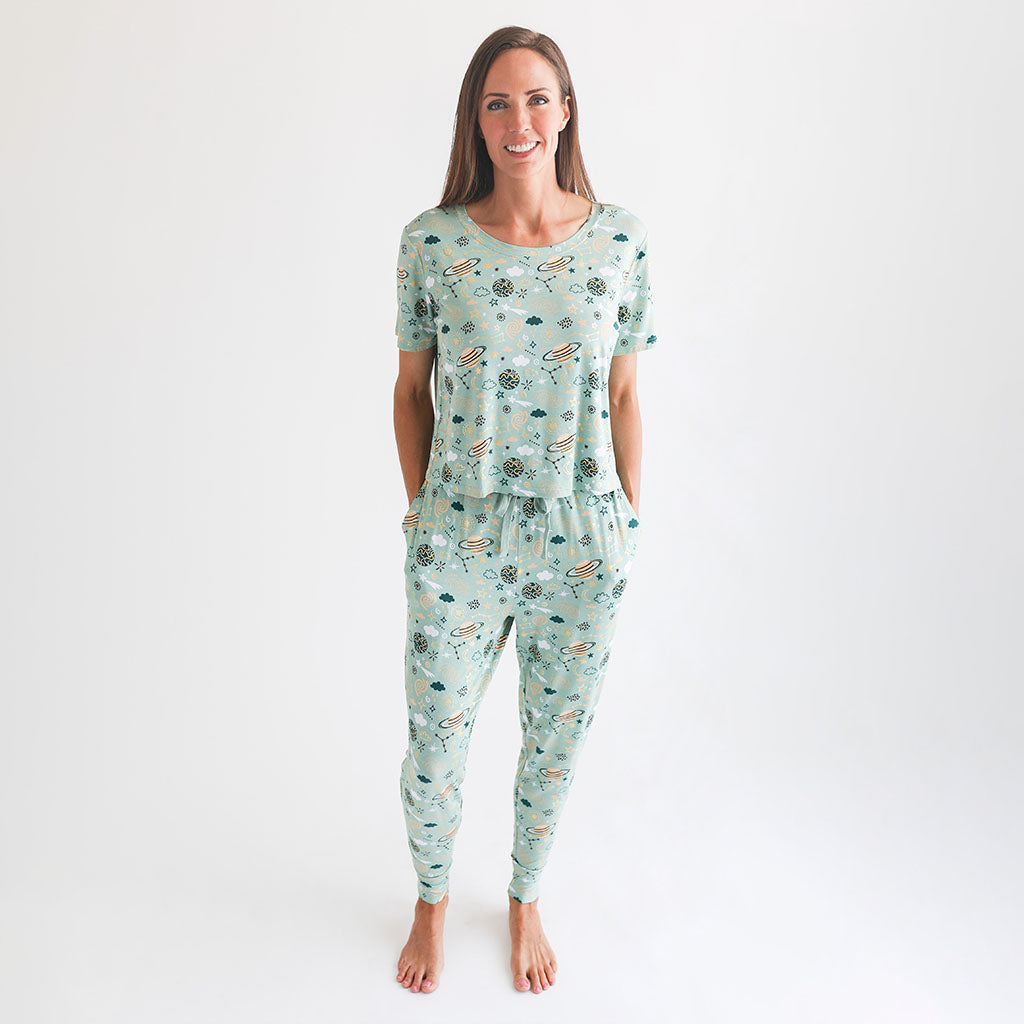 To The Stars Women's Short Sleeve Scoop Loungewear