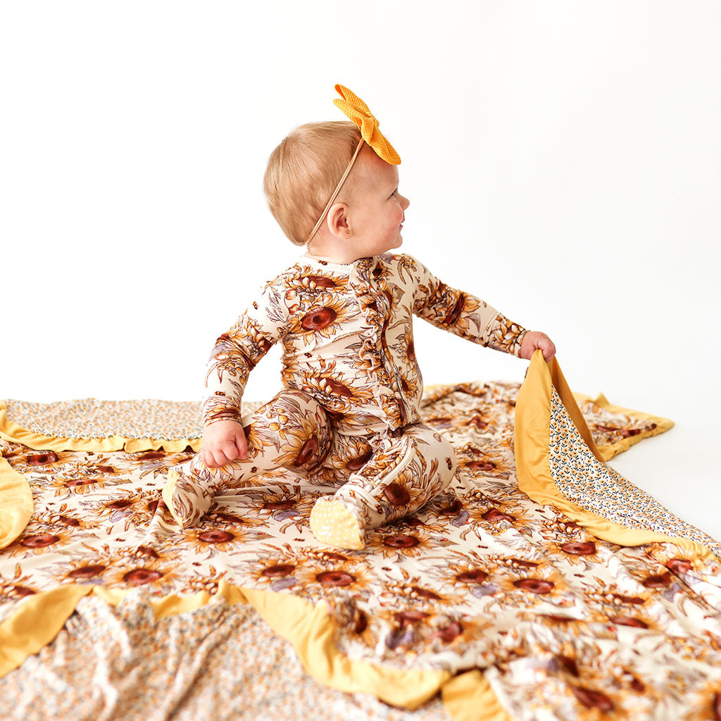 Teagan & Magnolia Ruffled Luxe Patoo® Blanket