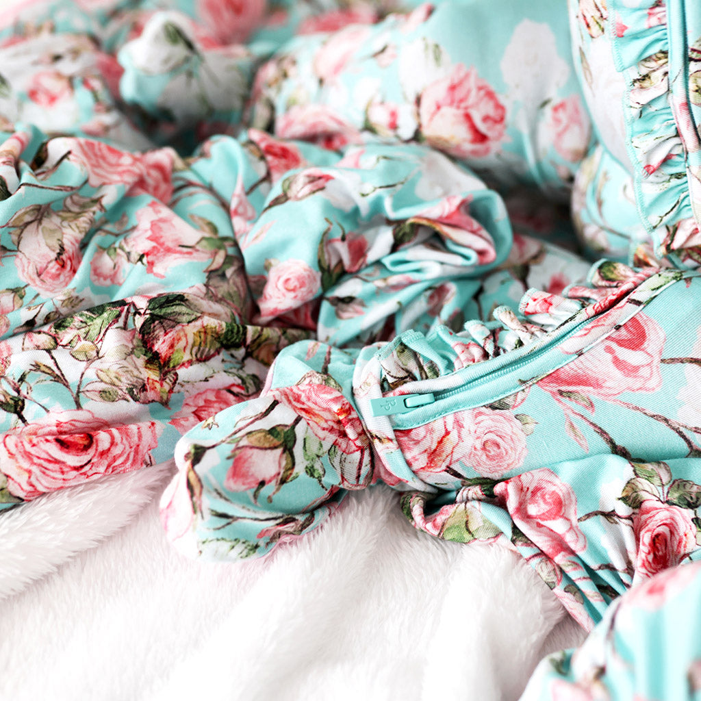 Spring Rose Luxe Plush Patoo™