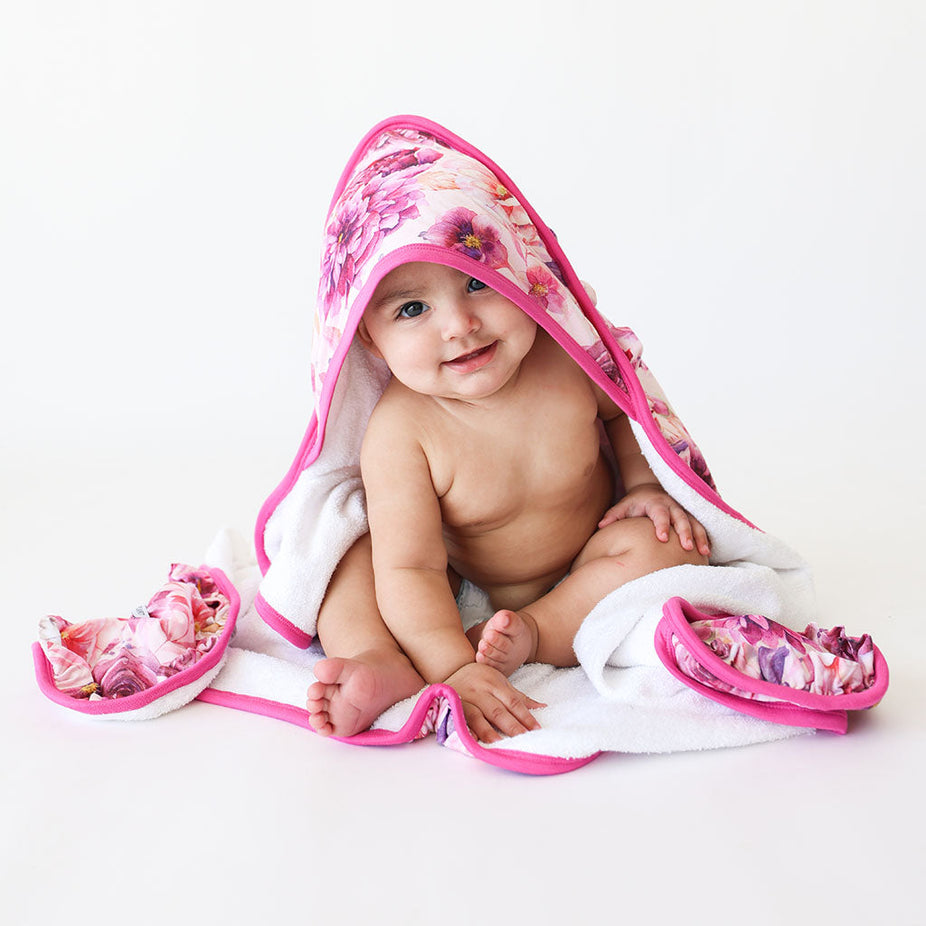 Amira Ruffled Hooded Towel