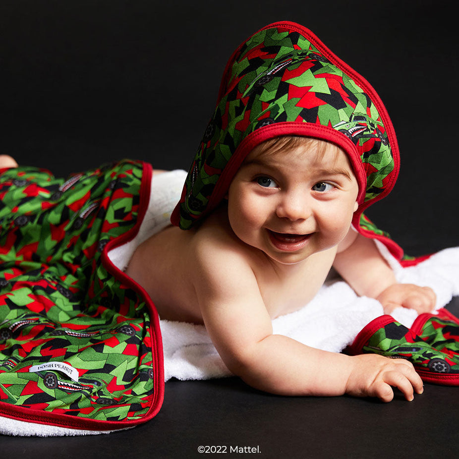 Muscle Bound™ Camo Hooded Towel
