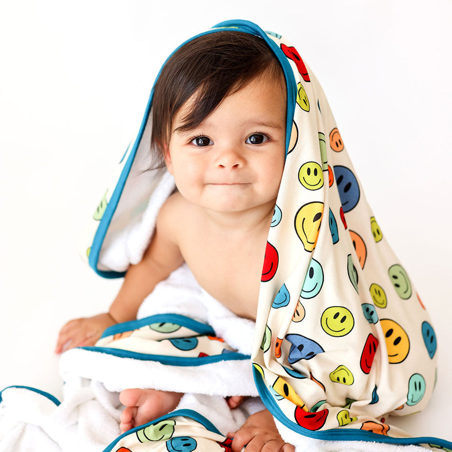Simon Hooded Towel
