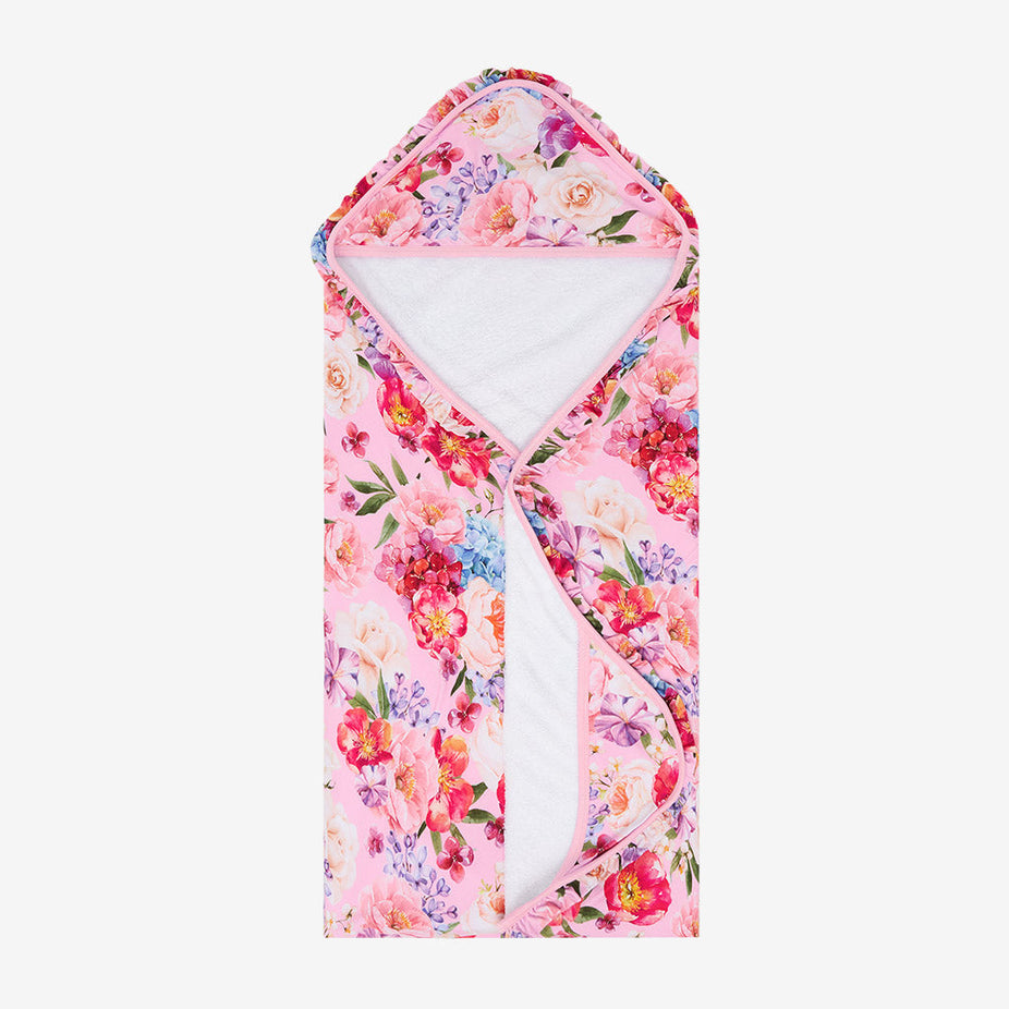 Brisa Ruffled Hooded Towel