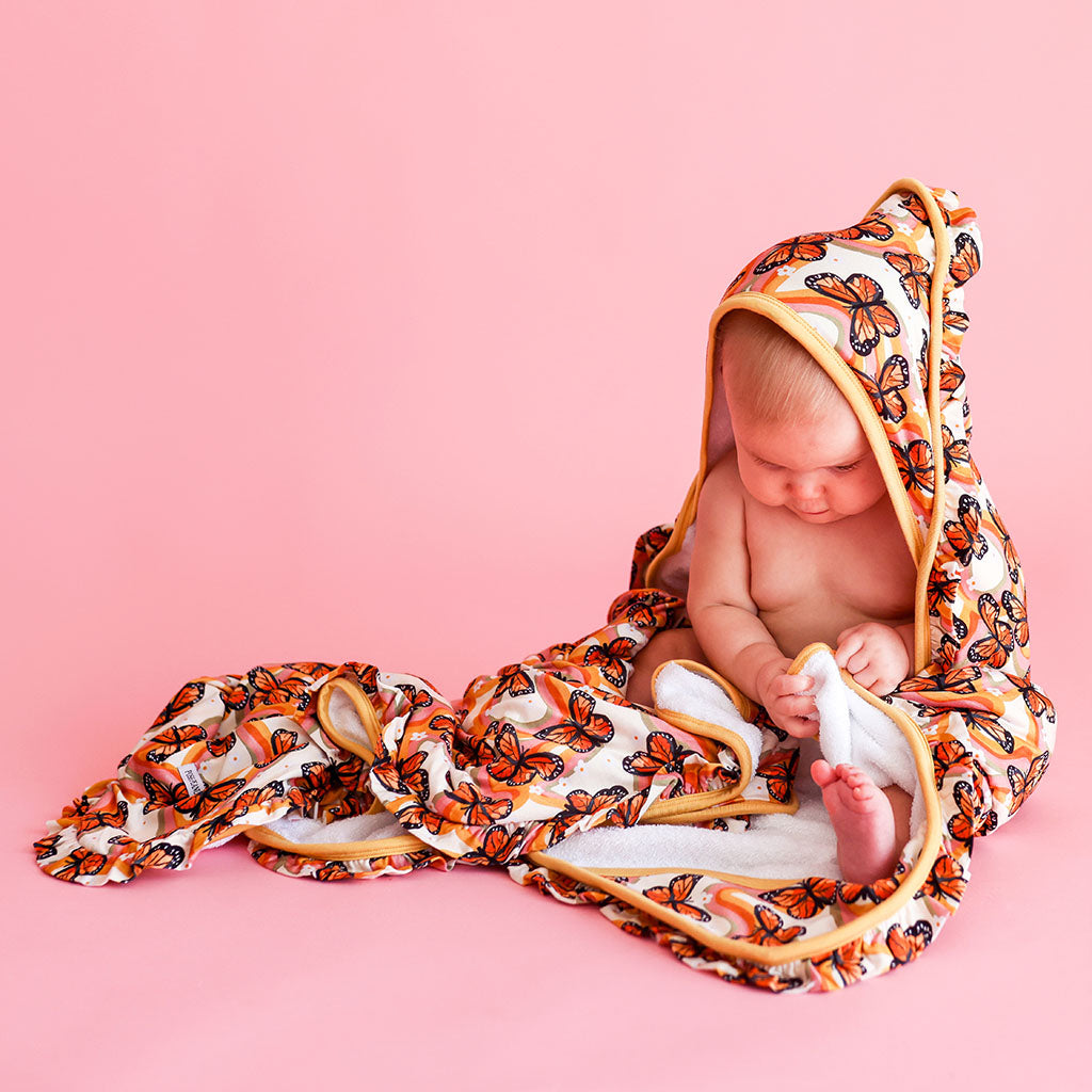 Bowie Ruffled Hooded Towel