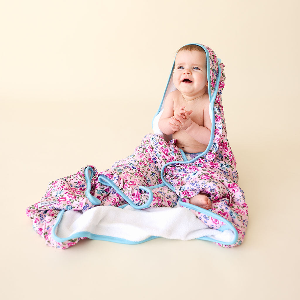 Pixie Ruffled Hooded Towel