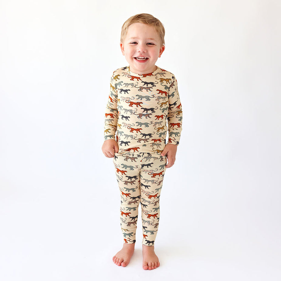 Tyra Classic Pajama Set