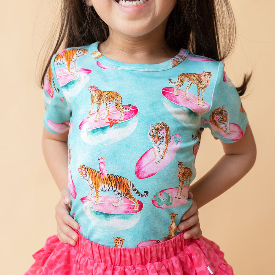 Kimmy Classic Tee