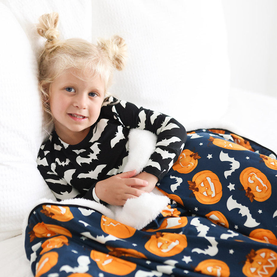 Spooky Pumpkins Luxe Plush Patoo™