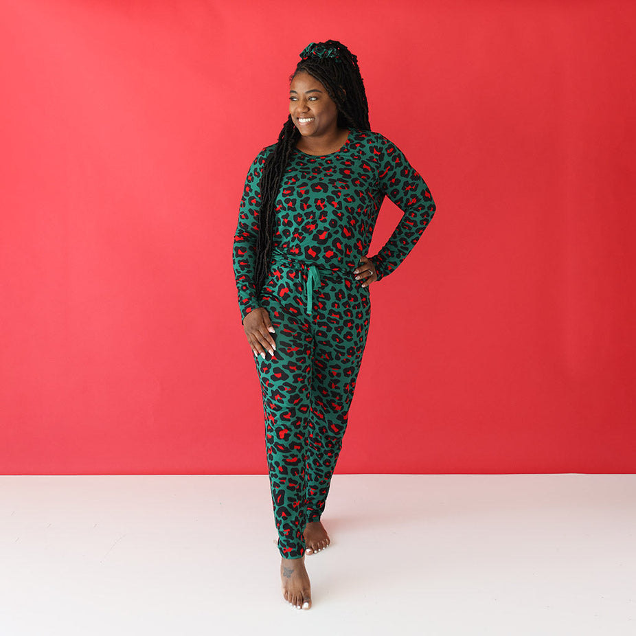Whitley Grace Women's Long Sleeve Scoop Loungewear