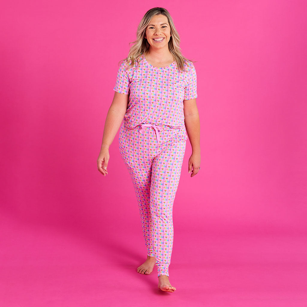 Lisa Frank® Women's Short Sleeve Scoop Loungewear