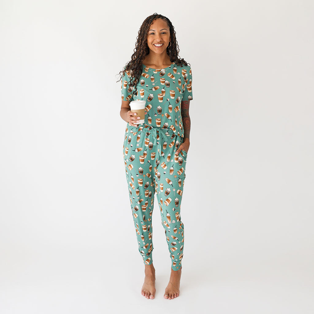 Morning Brew Women's Short Sleeve Scoop Loungewear