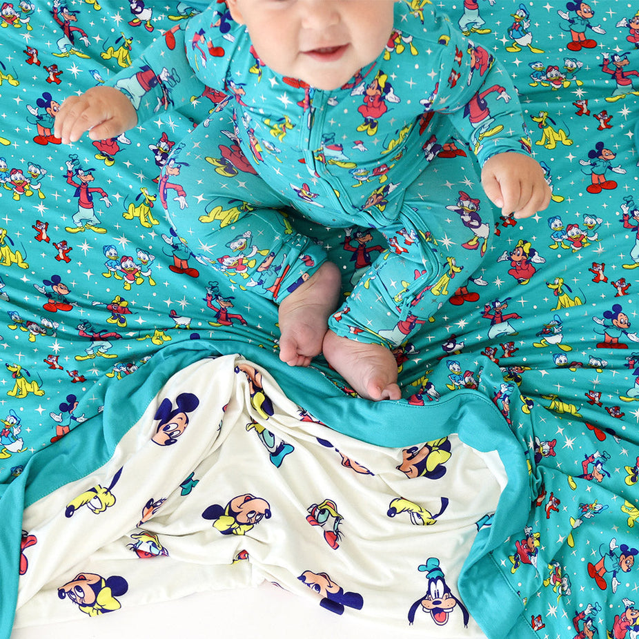 Disney100 Luxe Patoo® Blanket
