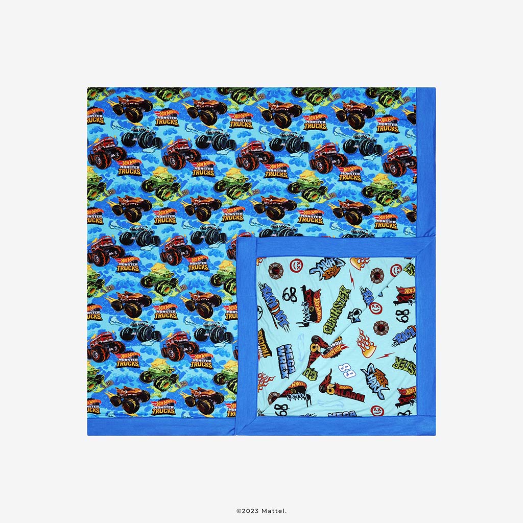 Hot Wheels™ Monster Trucks & Hot Wheels™ Monster Truck Medley Luxe Patoo® Blanket