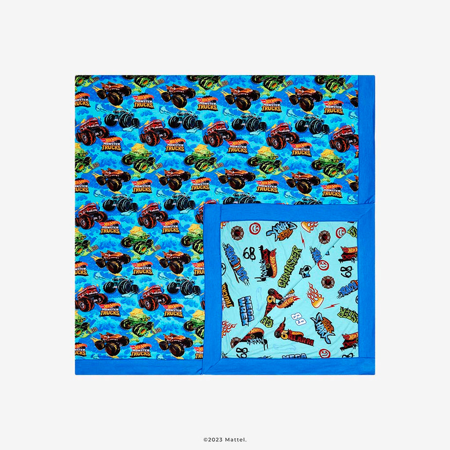 Hot Wheels™ Monster Trucks & Hot Wheels™ Monster Truck Medley Luxe Patoo® Blanket